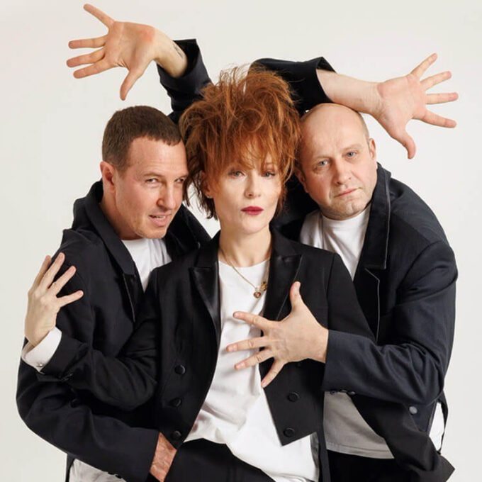 Спектакль-кабаре «ТОРГОВЦЫ РЕЗИНОЙ»