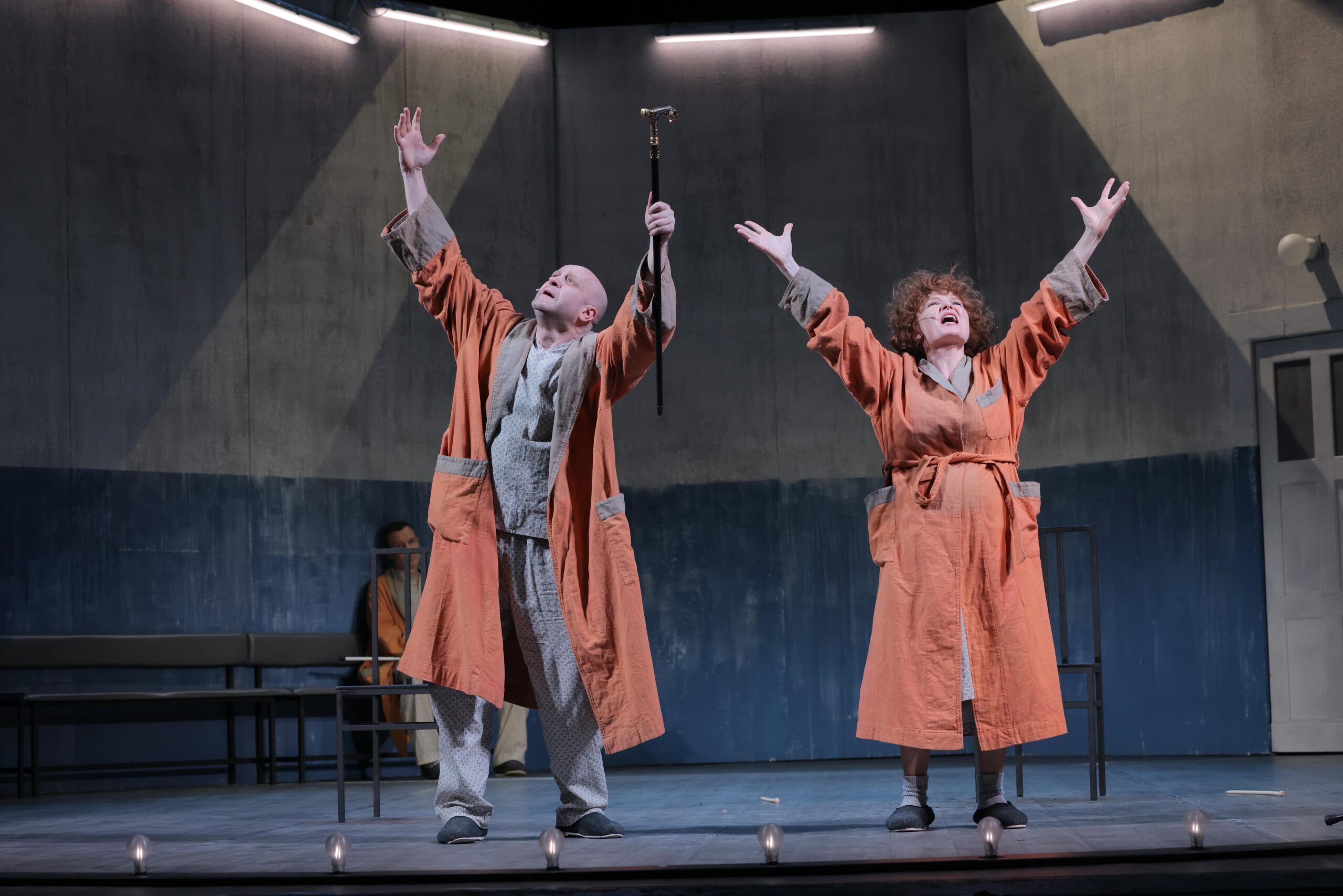 Спектакль-кабаре «ТОРГОВЦЫ РЕЗИНОЙ» — изображение 14