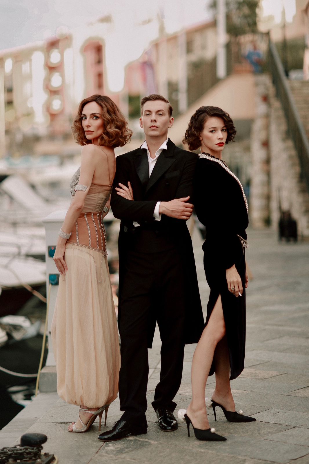 ЕКАТЕРИНА ВАРНАВА, СВЕТЛАНА УСТИНОВА и ДМИТРИЙ КОНДРАШОВ - «Шанель против Рубинштейн» — изображение 2